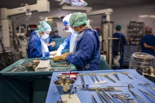 En Suisse, un médecin étranger sur deux est originaire d'Allemagne et un peu moins d'un sur dix est italien. KEYSTONE/MARTIAL TREZZINI